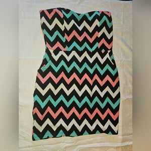 Charlotte Russe Strapless Chevron Bodycon Mini Dress XL
